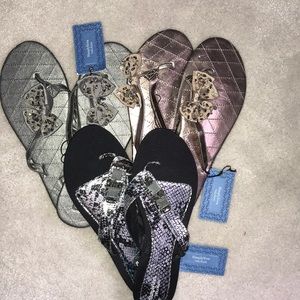 NWT Simply Vera thong sandals